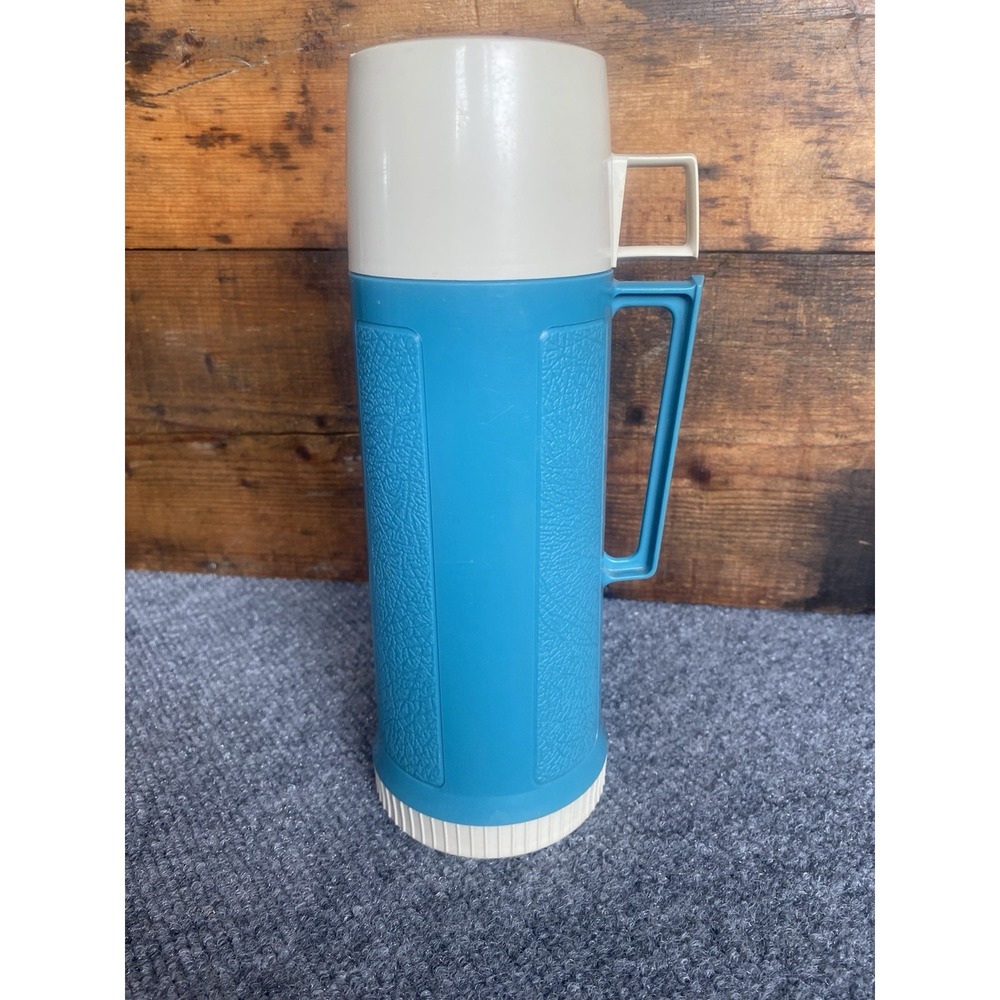 Vintage 1970's Thermos Aqua Blue King Seeley W/lid & Cup. Clean!